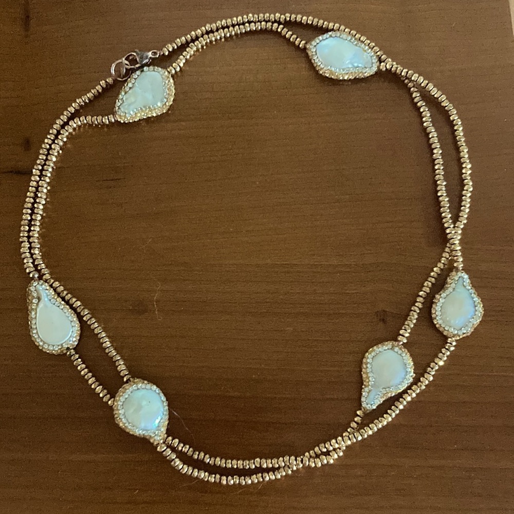 Rose gold, rhinestone and Pearl necklace
